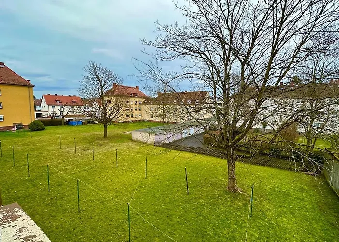 Apartmán Modern 2 Bedroom Near Train Station *